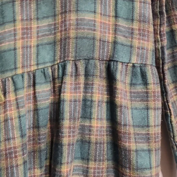 Chelsea & Violet Green Flannel Plaid Mini Dress. - Picture 4 of 14